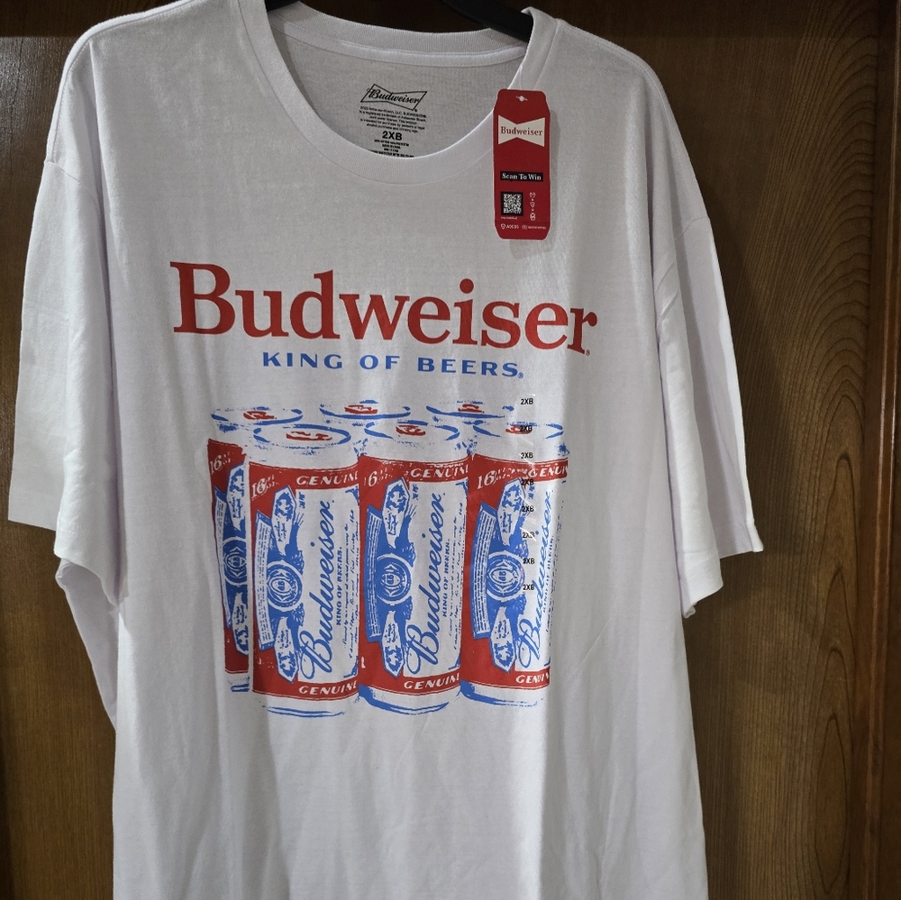Budweiser White Short Sleeve Tee with Bold Graphic